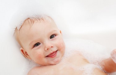 Krochmal do kąpieli na odparzenia dla niemowląt